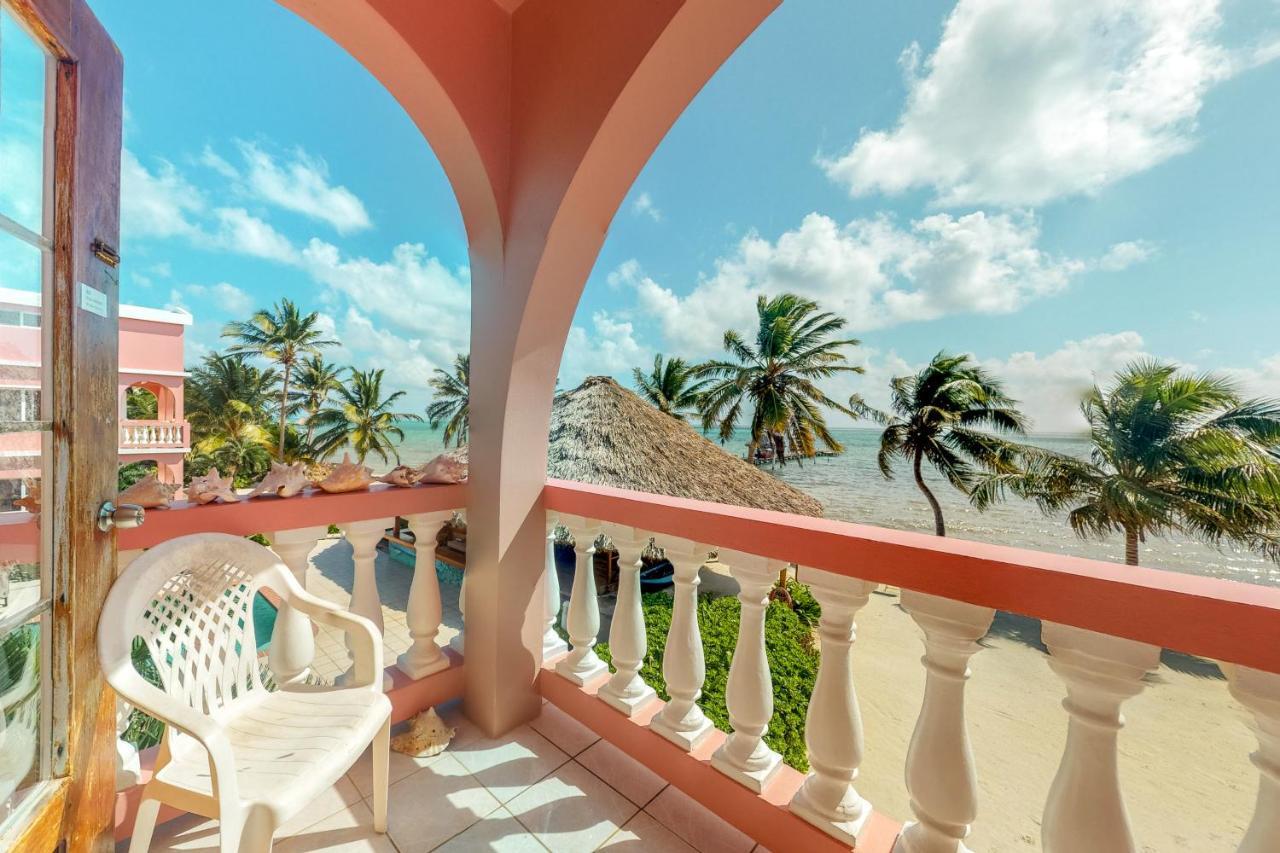 Palm @ Caribe Island Apartment San Pedro  Exterior photo