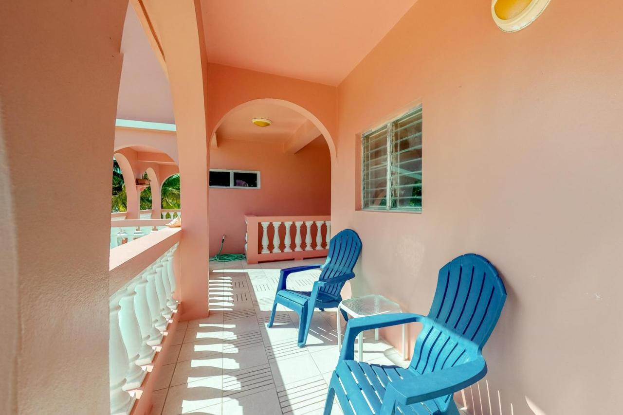 Palm @ Caribe Island Apartment San Pedro  Exterior photo